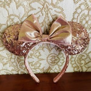 Disney Rose Gold Minnie Mouse ears w/ headband